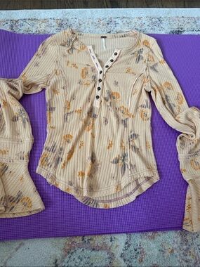 Free People Beige Floral Ribbed Henley Long Sleeve Top